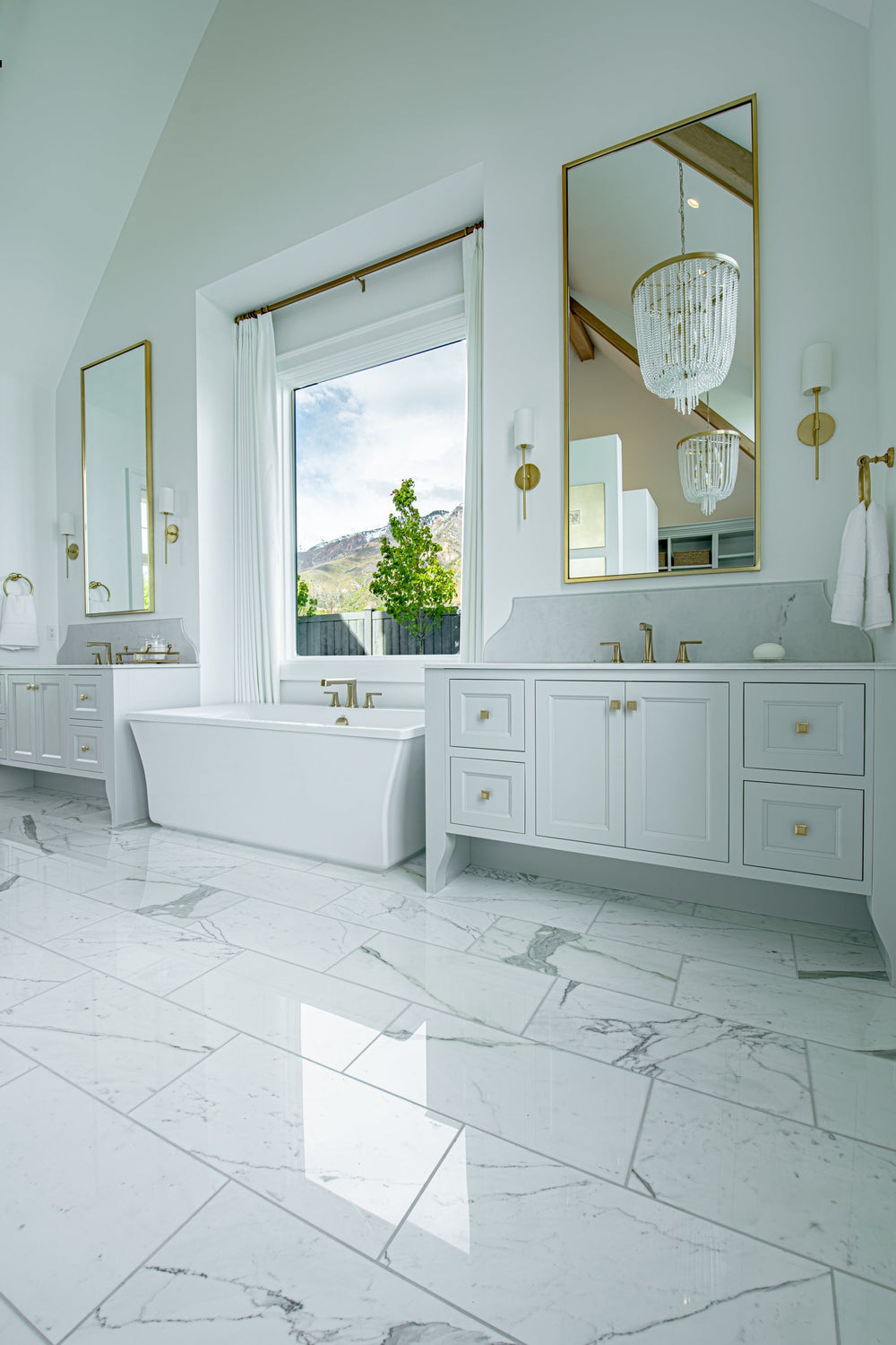 Royalton Chandelier Hudson Valley Lighting