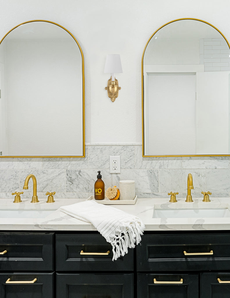 Crystorama Crystorama Crystorama 1 Light Polished Brass Cast Sconce